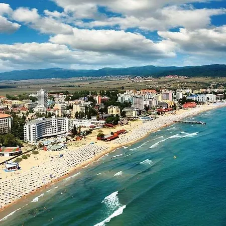 Апартаменты Royal Sun *