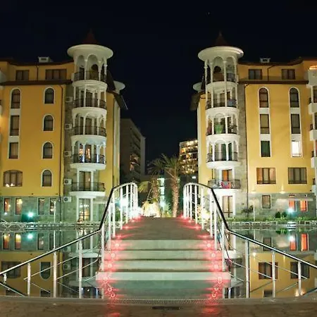 Апартаменты Royal Sun *